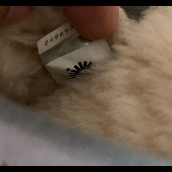 SOLD‼️UGG Pearle - Picture 4 of 4